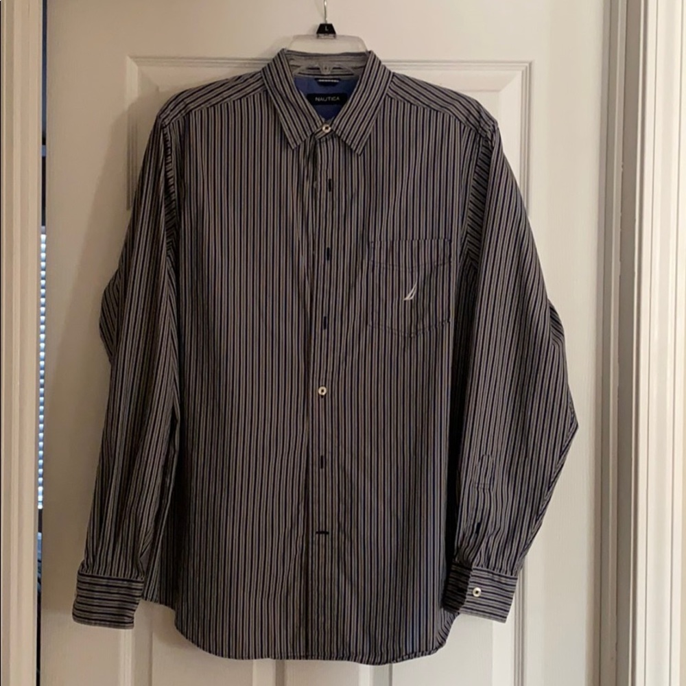 MENS NAUTICA BUTTON UP SHIRT